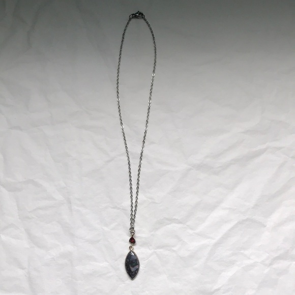 Fire opal in hematite with garnet pendant choker - Picture 7 of 11